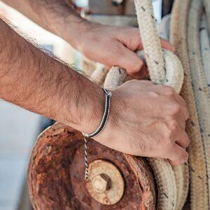 4Ocean x Coral Restoration Bracelet Acropora Globiceps